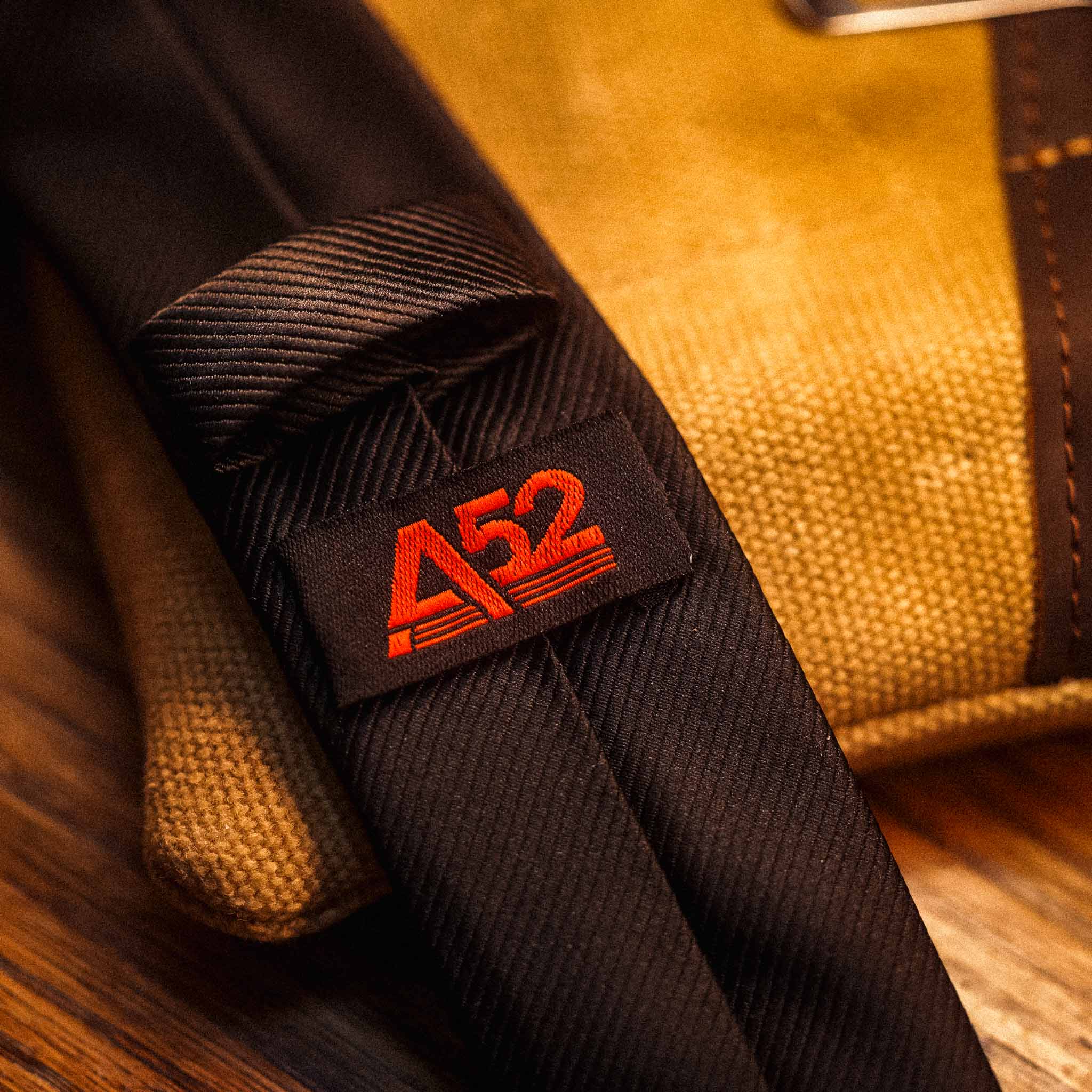 AREA52 Tie & Tie Clip - Image 4