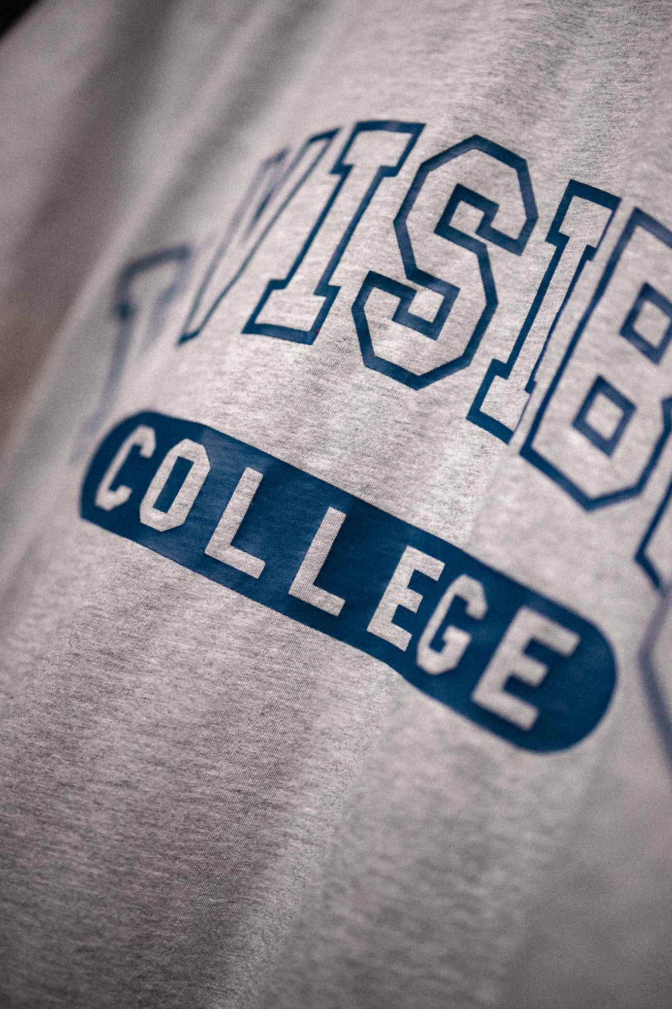 Men's Invisible College Tee In Grey - Image 3